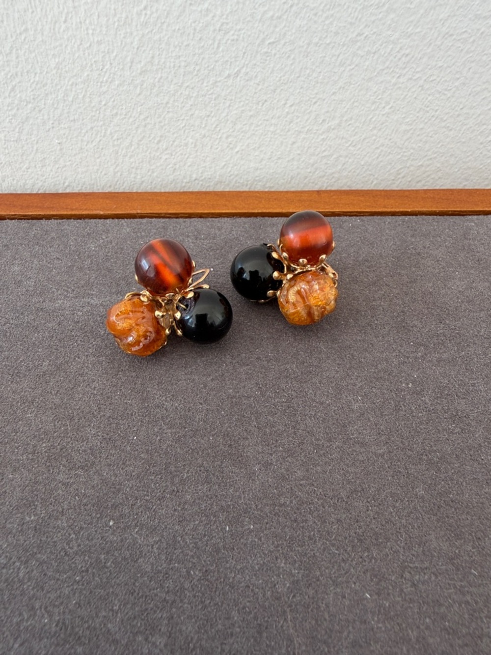 Vintage Vogue Cluster Clip-On Earrings
